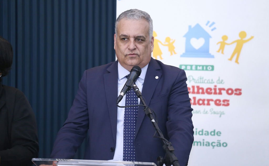 Alfredo Gaspar alerta para infiltração do crime organizado na economia formal