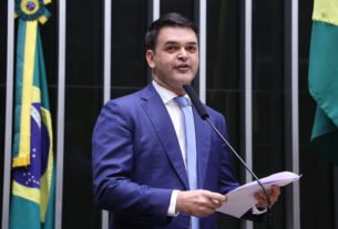 Câmara dos Deputados aprova novas regras para custas judiciais e isenção para baixa renda