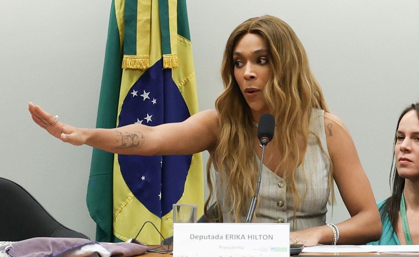 Câmara mantém processo contra Erika Hilton após votação de 10 a 5 no Conselho de Ética