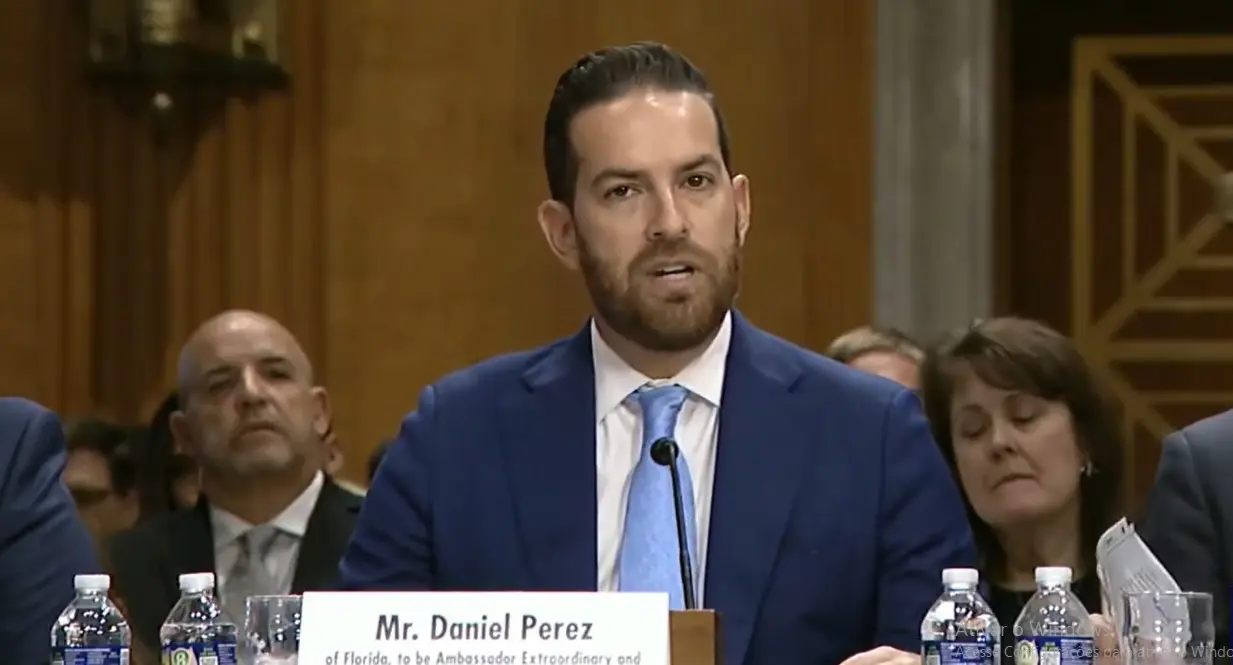Daniel Perez afirma que não interferirá nas eleições brasileiras