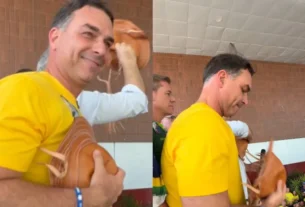 Flávio Bolsonaro inicia agenda de campanha no Nordeste com visita a Alagoas