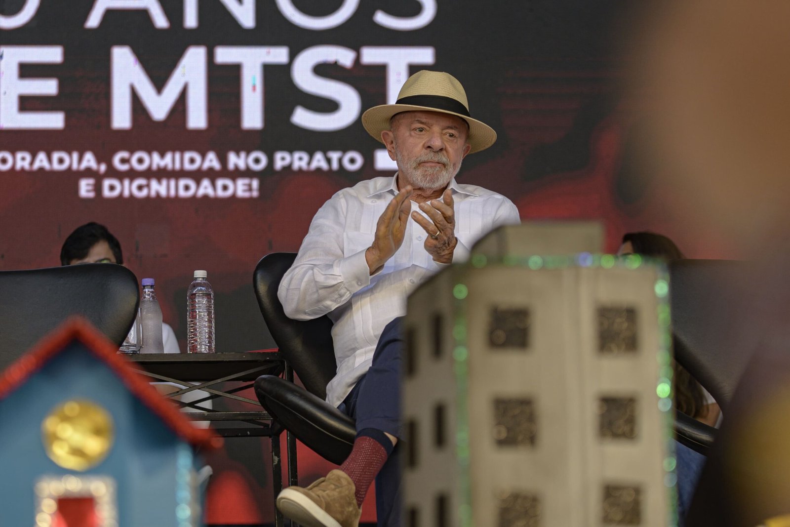 Lula retoma críticas ao mercado financeiro em evento do MTST