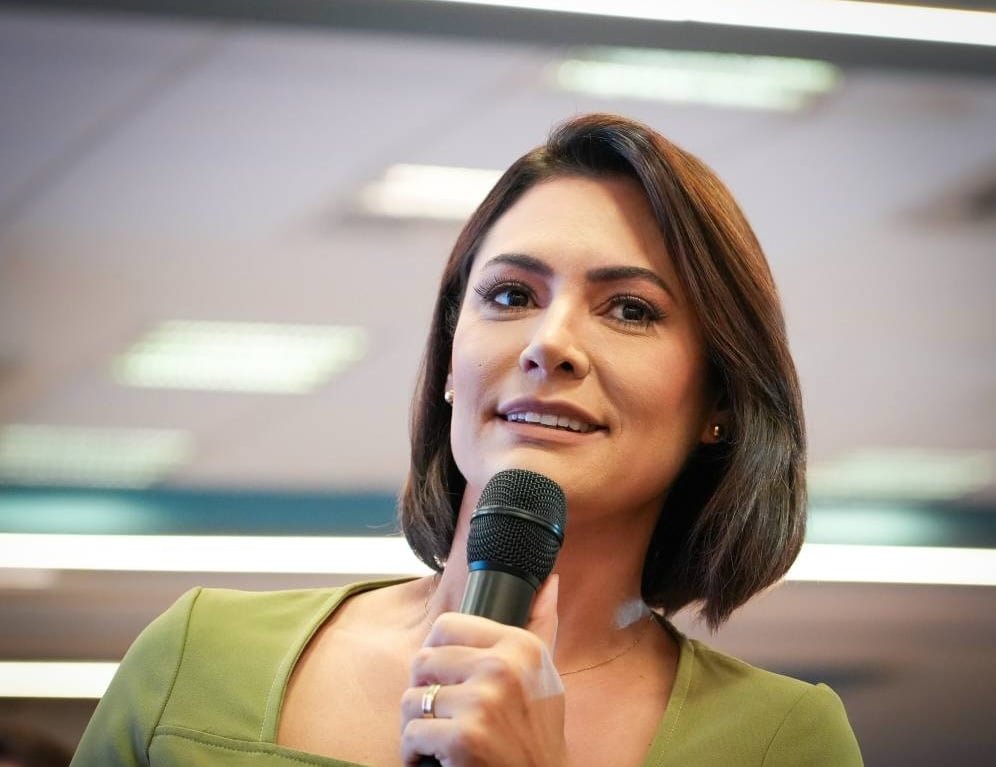 Michelle Bolsonaro lidera intenções de voto para o Senado no Distrito Federal