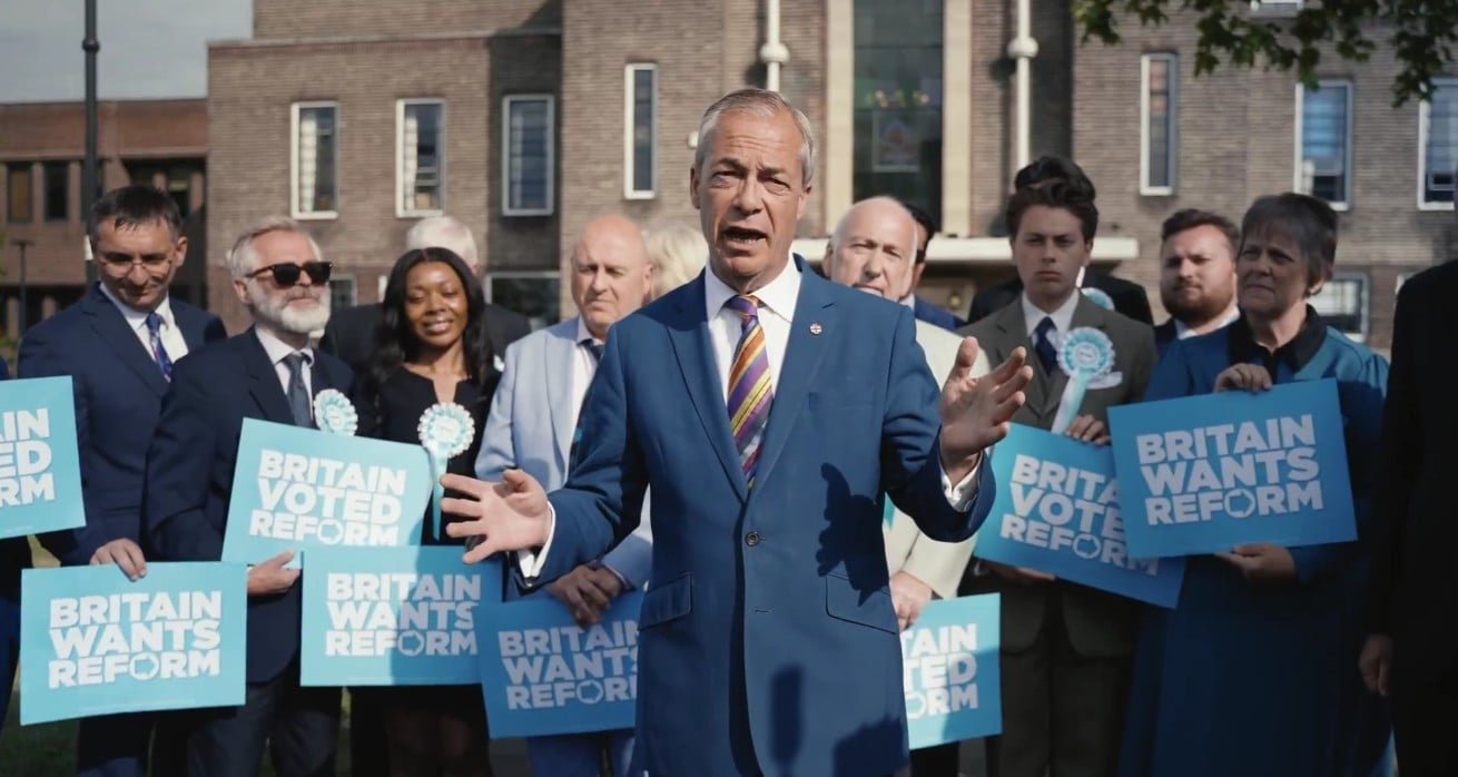 Nigel Farage propõe envio de detentos estrangeiros do Reino Unido para El Salvador
