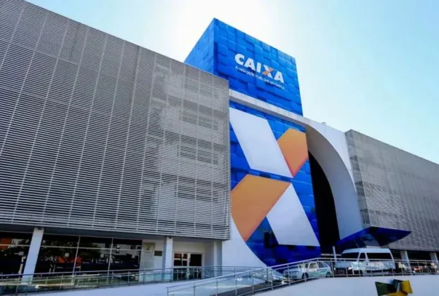 Bancários da Caixa deflagram greve nacional nesta quinta-feira após rejeitarem proposta