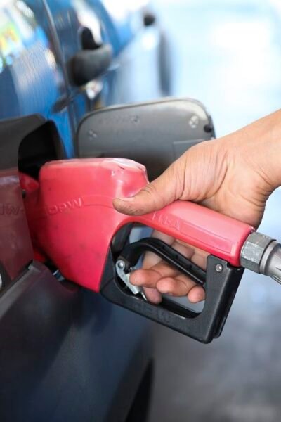Governo federal edita medida para subsidiar preço do diesel e garantir abastecimento