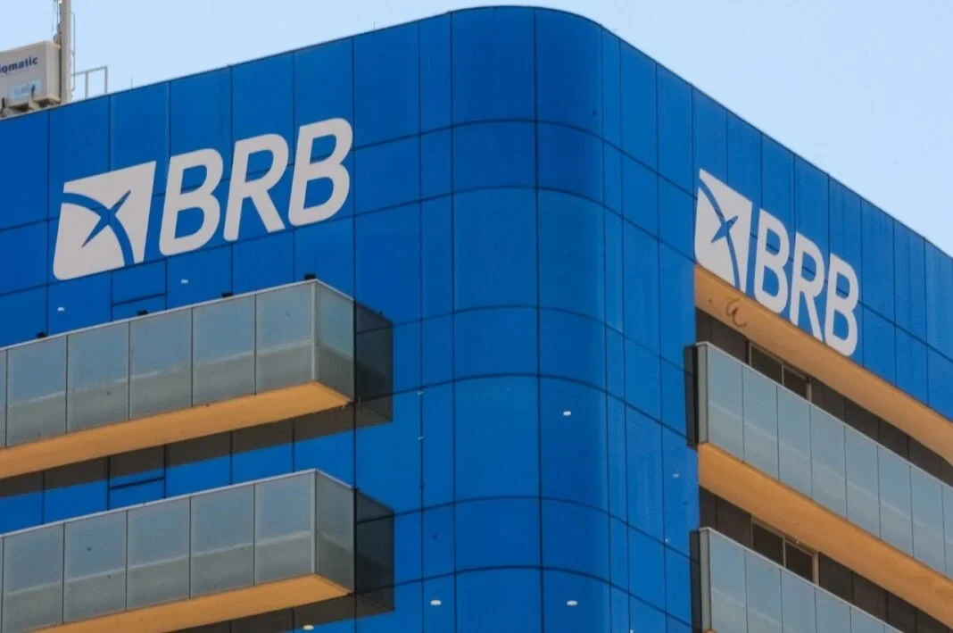 Perícia da Polícia Federal identifica supostas fraudes em operações entre BRB e Banco Master