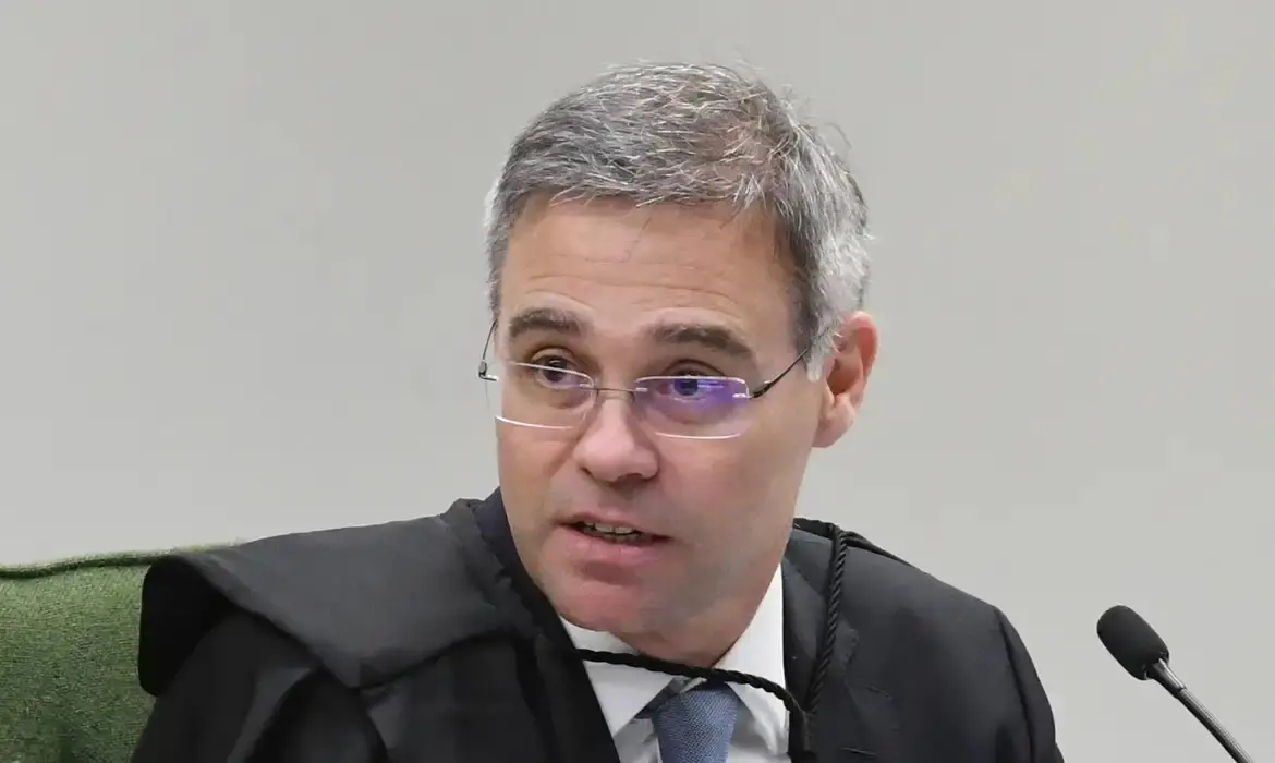 Polícia Federal monitorou conduta de André Mendonça em inquéritos do STF